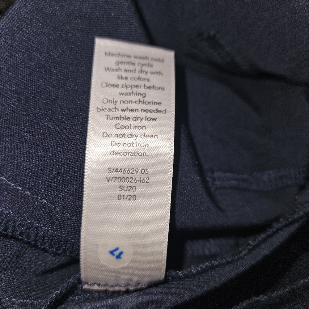 Athleta Tribeca 7 Inch Bermuda Shorts Womens Size 2 Navy Blue - Picture 8 of 9